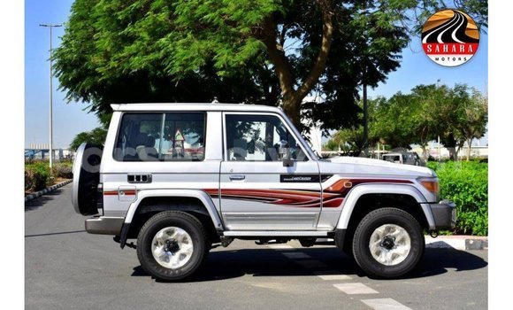 Buy Import Toyota Land Cruiser Other Car in Import - Dubai in East Mahé Buy Import Toyota Land Cruiser Other Car in Import - Dubai in East Mahé