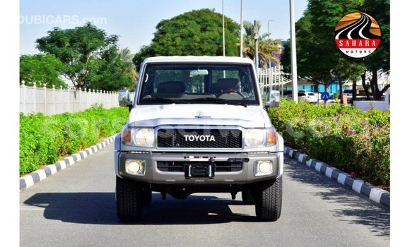 Buy Import Toyota Land Cruiser Other Car in Import - Dubai in East Mahé Buy Import Toyota Land Cruiser Other Car in Import - Dubai in East Mahé