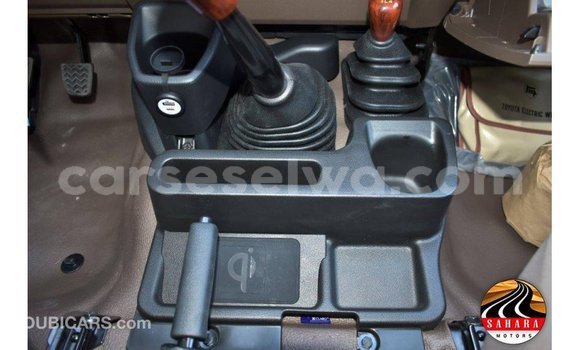 Buy Import Toyota Land Cruiser Other Car in Import - Dubai in East Mahé Buy Import Toyota Land Cruiser Other Car in Import - Dubai in East Mahé