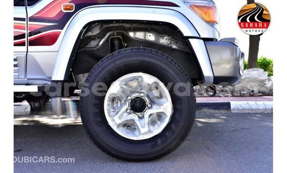 Buy Import Toyota Land Cruiser Other Car in Import - Dubai in East Mahé Buy Import Toyota Land Cruiser Other Car in Import - Dubai in East Mahé