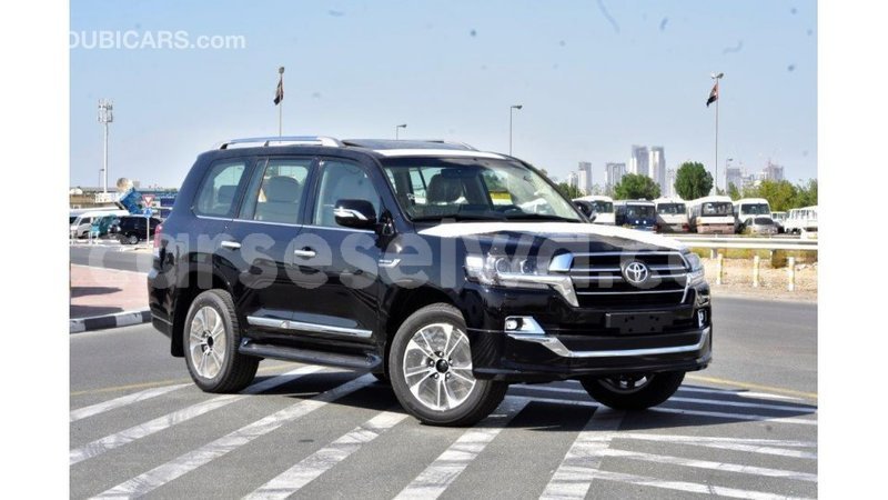 Big with watermark toyota land cruiser east mah%c3%a9 import dubai 5266