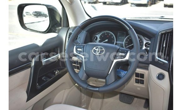 Buy Import Toyota Land Cruiser Black Car in Import - Dubai in East Mahé Buy Import Toyota Land Cruiser Black Car in Import - Dubai in East Mahé