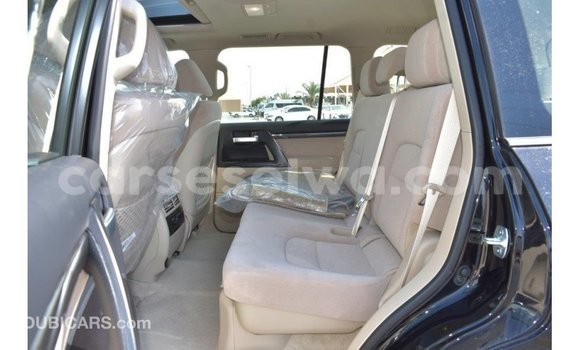 Buy Import Toyota Land Cruiser Black Car in Import - Dubai in East Mahé Buy Import Toyota Land Cruiser Black Car in Import - Dubai in East Mahé