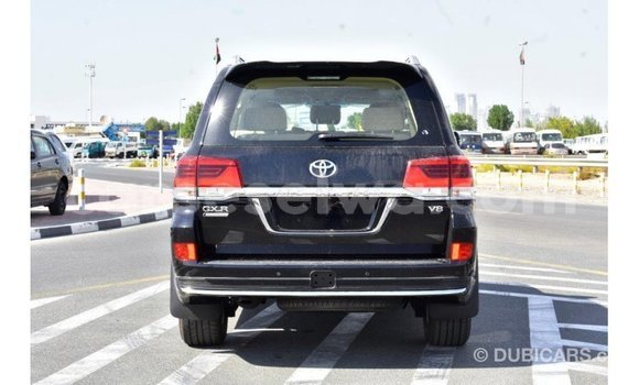 Buy Import Toyota Land Cruiser Black Car in Import - Dubai in East Mahé Buy Import Toyota Land Cruiser Black Car in Import - Dubai in East Mahé