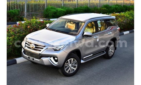 Buy Import Toyota Fortuner Other Car in Import - Dubai in East Mahé Buy Import Toyota Fortuner Other Car in Import - Dubai in East Mahé