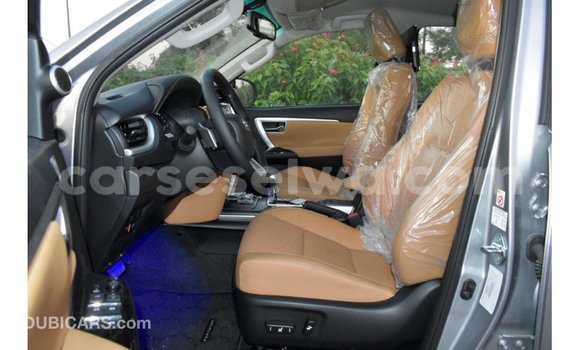 Buy Import Toyota Fortuner Other Car in Import - Dubai in East Mahé Buy Import Toyota Fortuner Other Car in Import - Dubai in East Mahé