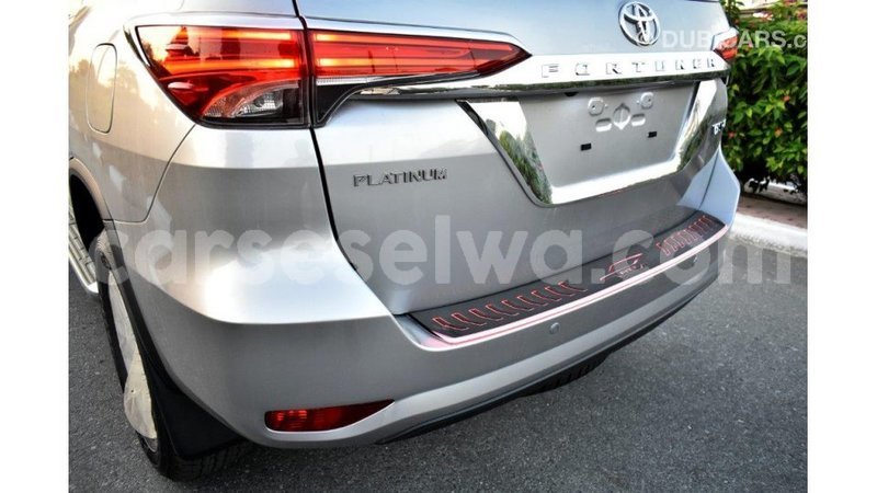 Big with watermark toyota fortuner east mah%c3%a9 import dubai 5267