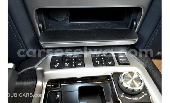 Buy Import Toyota Land Cruiser Other Car in Import - Dubai in East Mahé Buy Import Toyota Land Cruiser Other Car in Import - Dubai in East Mahé