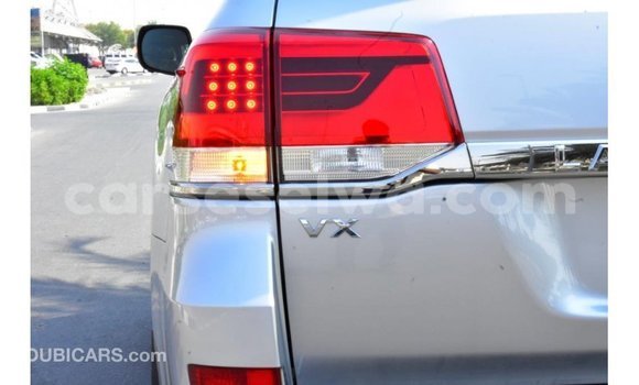 Buy Import Toyota Land Cruiser Other Car in Import - Dubai in East Mahé Buy Import Toyota Land Cruiser Other Car in Import - Dubai in East Mahé