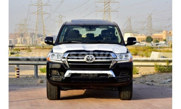 Buy Import Toyota Land Cruiser Black Car in Import - Dubai in East Mahé Buy Import Toyota Land Cruiser Black Car in Import - Dubai in East Mahé