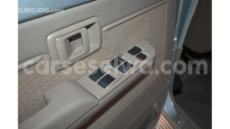 Big with watermark toyota land cruiser east mah%c3%a9 import dubai 5270