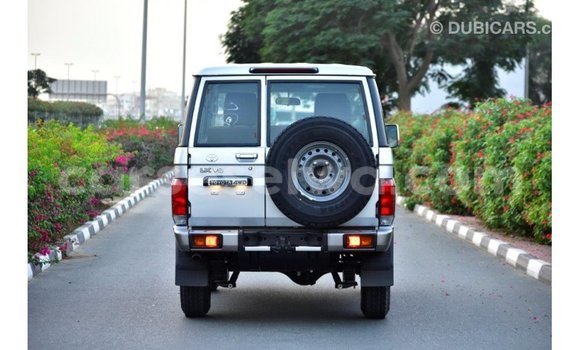 Buy Import Toyota Land Cruiser Other Car in Import - Dubai in East Mahé Buy Import Toyota Land Cruiser Other Car in Import - Dubai in East Mahé