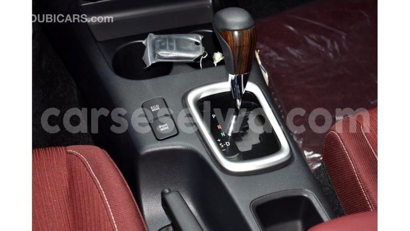 Big with watermark toyota hilux east mah%c3%a9 import dubai 5271