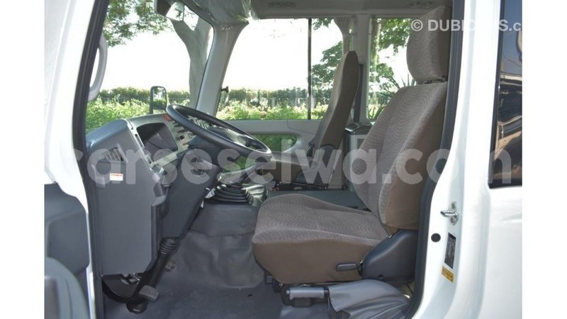 Big with watermark toyota coaster east mah%c3%a9 import dubai 5275