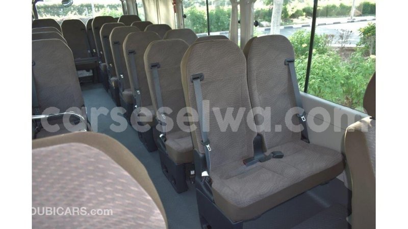 Big with watermark toyota coaster east mah%c3%a9 import dubai 5275