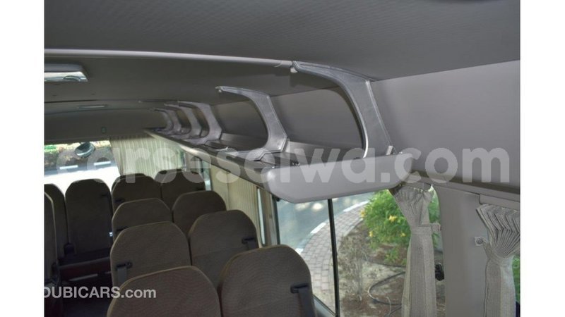 Big with watermark toyota coaster east mah%c3%a9 import dubai 5275