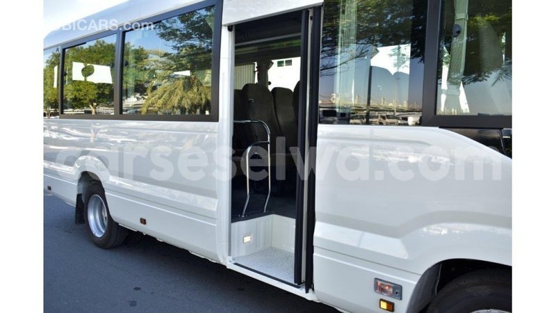 Big with watermark toyota coaster east mah%c3%a9 import dubai 5275