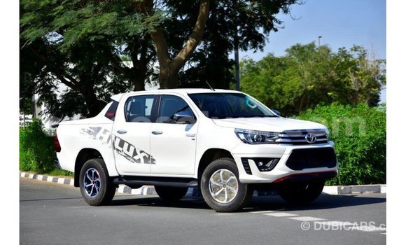 Buy Import Toyota Hilux White Car in Import - Dubai in East Mahé Buy Import Toyota Hilux White Car in Import - Dubai in East Mahé