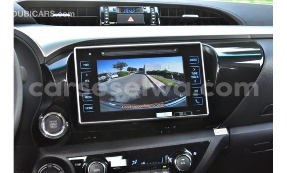 Buy Import Toyota Hilux White Car in Import - Dubai in East Mahé Buy Import Toyota Hilux White Car in Import - Dubai in East Mahé