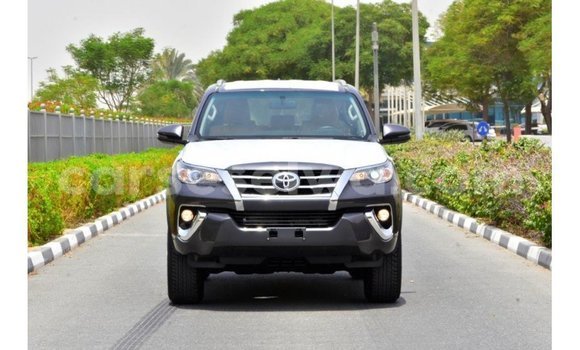Buy Import Toyota Fortuner Other Car in Import - Dubai in East Mahé Buy Import Toyota Fortuner Other Car in Import - Dubai in East Mahé