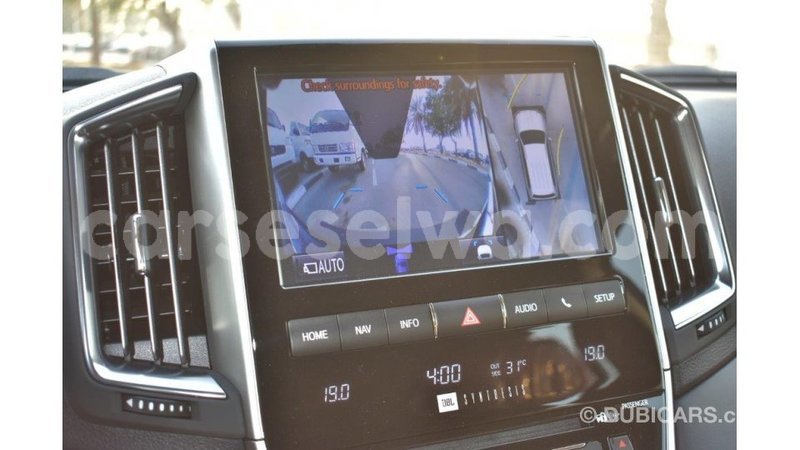 Big with watermark toyota land cruiser east mah%c3%a9 import dubai 5278