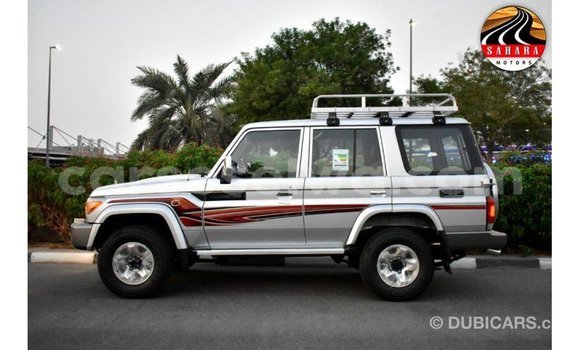 Buy Import Toyota Land Cruiser Other Car in Import - Dubai in East Mahé Buy Import Toyota Land Cruiser Other Car in Import - Dubai in East Mahé