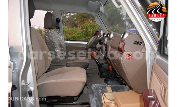 Buy Import Toyota Land Cruiser Other Car in Import - Dubai in East Mahé Buy Import Toyota Land Cruiser Other Car in Import - Dubai in East Mahé