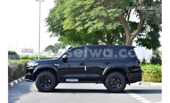 Buy Import Toyota Land Cruiser Black Car in Import - Dubai in East Mahé Buy Import Toyota Land Cruiser Black Car in Import - Dubai in East Mahé