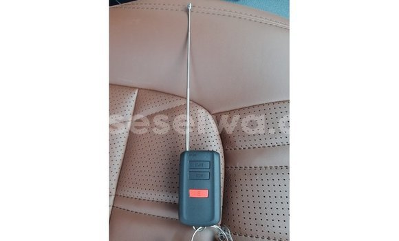 Buy Import Toyota Land Cruiser Black Car in Import - Dubai in East Mahé Buy Import Toyota Land Cruiser Black Car in Import - Dubai in East Mahé