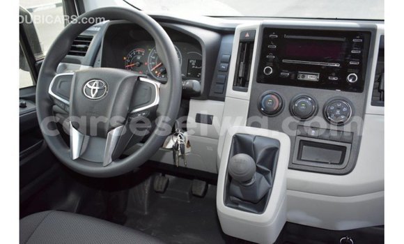 Buy Import Toyota Hiace White Car in Import - Dubai in East Mahé Buy Import Toyota Hiace White Car in Import - Dubai in East Mahé
