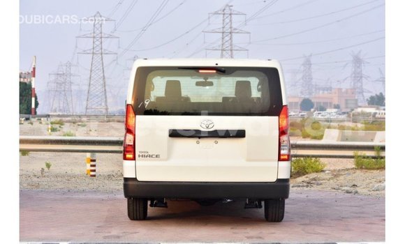 Buy Import Toyota Hiace White Car in Import - Dubai in East Mahé Buy Import Toyota Hiace White Car in Import - Dubai in East Mahé