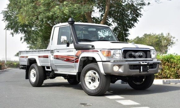 Buy Import Toyota Land Cruiser Other Car in Import - Dubai in East Mahé Buy Import Toyota Land Cruiser Other Car in Import - Dubai in East Mahé