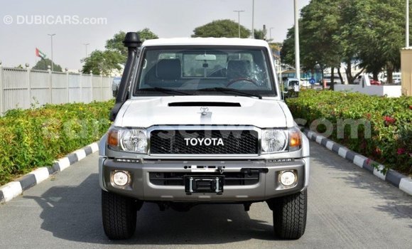 Buy Import Toyota Land Cruiser Other Car in Import - Dubai in East Mahé Buy Import Toyota Land Cruiser Other Car in Import - Dubai in East Mahé