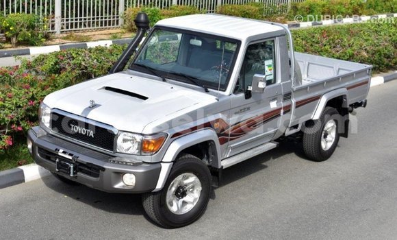 Buy Import Toyota Land Cruiser Other Car in Import - Dubai in East Mahé Buy Import Toyota Land Cruiser Other Car in Import - Dubai in East Mahé