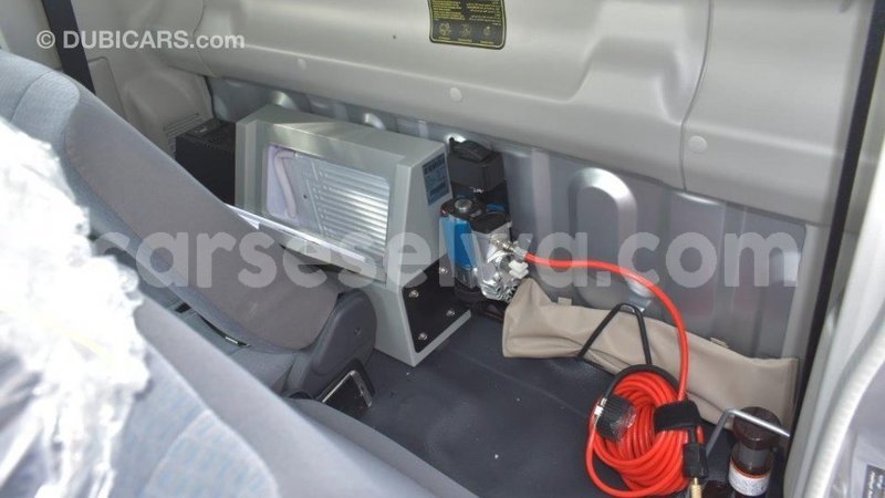 Big with watermark toyota land cruiser east mah%c3%a9 import dubai 5286