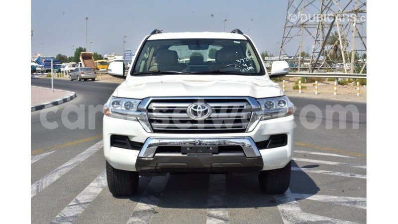 Big with watermark toyota land cruiser east mah%c3%a9 import dubai 5288