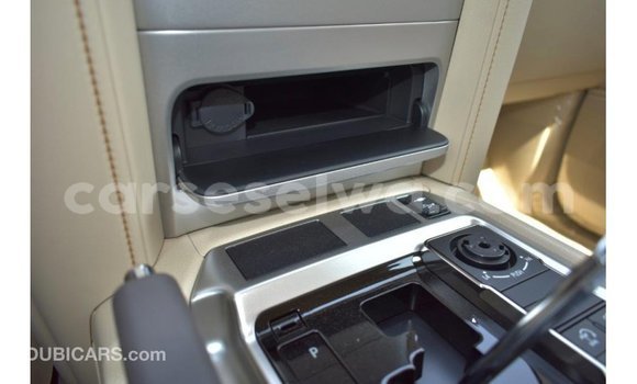 Buy Import Toyota Land Cruiser White Car in Import - Dubai in East Mahé Buy Import Toyota Land Cruiser White Car in Import - Dubai in East Mahé