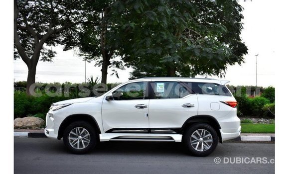 Buy Import Toyota Fortuner White Car in Import - Dubai in East Mahé Buy Import Toyota Fortuner White Car in Import - Dubai in East Mahé