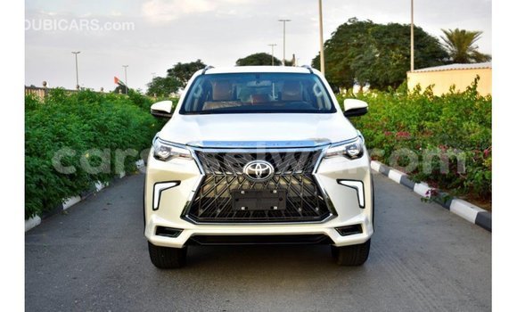 Buy Import Toyota Fortuner White Car in Import - Dubai in East Mahé Buy Import Toyota Fortuner White Car in Import - Dubai in East Mahé