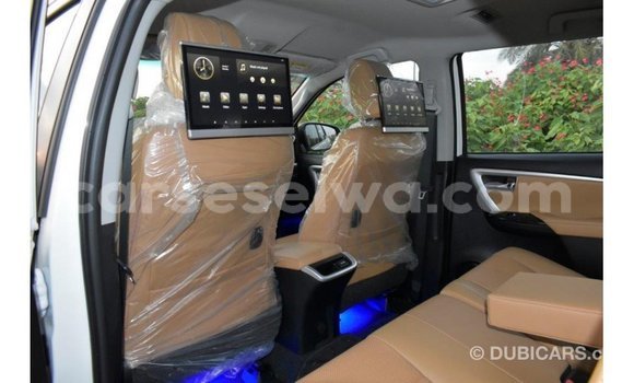 Buy Import Toyota Fortuner White Car in Import - Dubai in East Mahé Buy Import Toyota Fortuner White Car in Import - Dubai in East Mahé