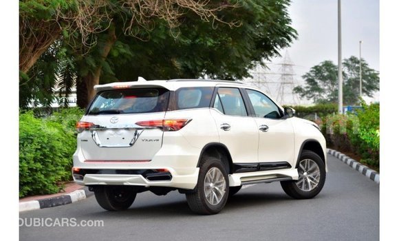 Buy Import Toyota Fortuner White Car in Import - Dubai in East Mahé Buy Import Toyota Fortuner White Car in Import - Dubai in East Mahé