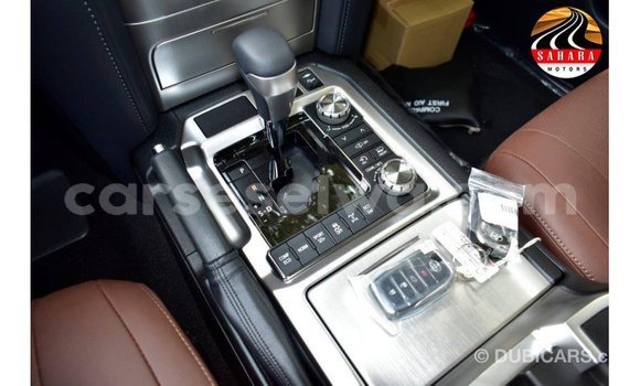 Buy Import Toyota Land Cruiser Black Car in Import - Dubai in East Mahé Buy Import Toyota Land Cruiser Black Car in Import - Dubai in East Mahé
