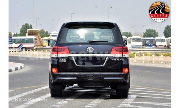 Buy Import Toyota Land Cruiser Black Car in Import - Dubai in East Mahé Buy Import Toyota Land Cruiser Black Car in Import - Dubai in East Mahé