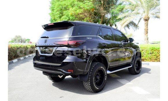 Buy Import Toyota Fortuner Black Car in Import - Dubai in East Mahé Buy Import Toyota Fortuner Black Car in Import - Dubai in East Mahé