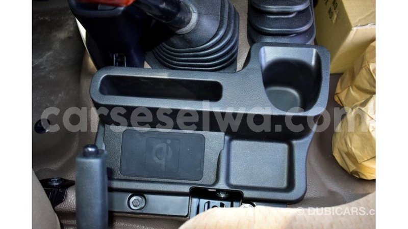 Big with watermark toyota land cruiser east mah%c3%a9 import dubai 5293