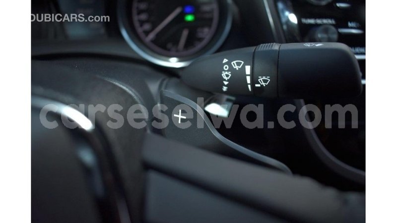 Big with watermark toyota camry east mah%c3%a9 import dubai 5295