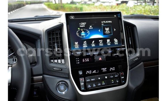 Buy Import Toyota Land Cruiser Black Car in Import - Dubai in East Mahé Buy Import Toyota Land Cruiser Black Car in Import - Dubai in East Mahé