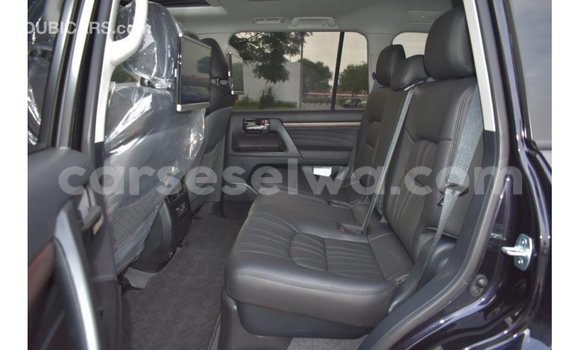 Buy Import Toyota Land Cruiser Black Car in Import - Dubai in East Mahé Buy Import Toyota Land Cruiser Black Car in Import - Dubai in East Mahé