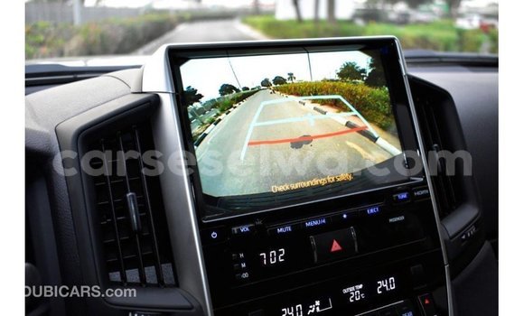 Buy Import Toyota Land Cruiser Black Car in Import - Dubai in East Mahé Buy Import Toyota Land Cruiser Black Car in Import - Dubai in East Mahé