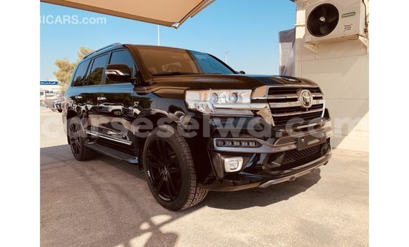 Buy Import Toyota Land Cruiser Black Car in Import - Dubai in East Mahé Buy Import Toyota Land Cruiser Black Car in Import - Dubai in East Mahé